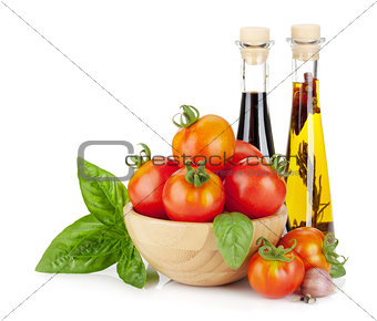 Ripe tomatoes, basil, olive oil, vinegar