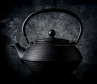 Black chinese teapot 