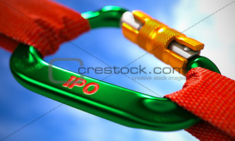 IPO on Green Carabiner between Red Ropes.