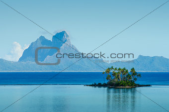 Island with palm trees in the South Pacific