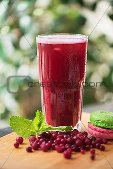 fruit drink with cranberries