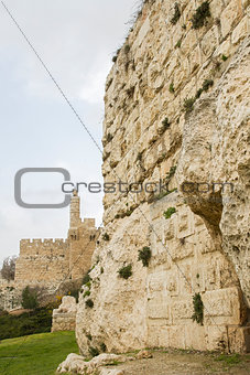 Defensive wall of the ancient holy Jerusalem .