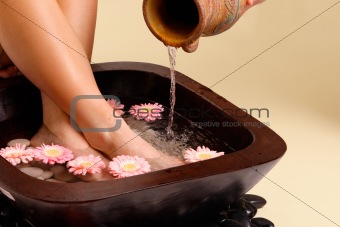 Soothing foot soak