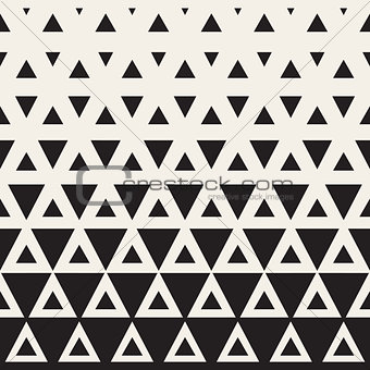 Vector Seamless Black and White Triangle Halftone Pattern