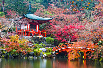 Daigo-ji Temple in Autumn