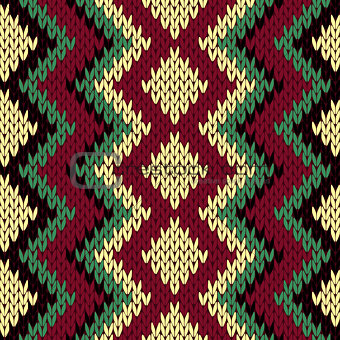 Knitting seamless geometric pattern in muted colors