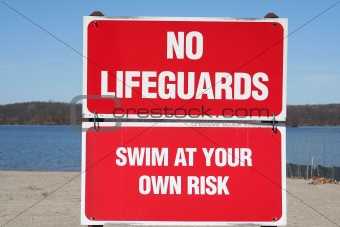 No lifeguards sign