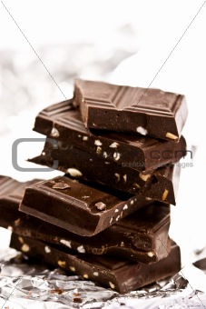 Slab chocolate with nut