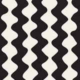 Vector Seamless Black and White Hand Drawn ZigZag Lines Pattern
