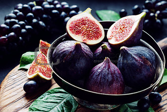 Figs and grapes