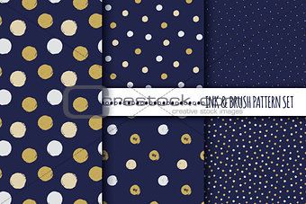 Set of seamless vector free hand polka dot and cirle textures, dry brush ink art.