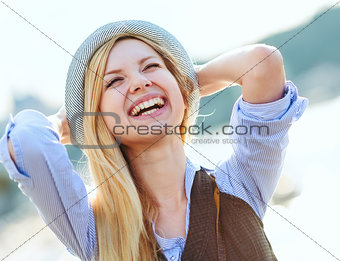 happy hipster girl rejoicing in the city