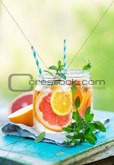 Refreshing Summer Detox Cocktail of Grapefruit