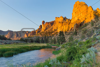 Crooked River and Monkey Face at Smith Rock