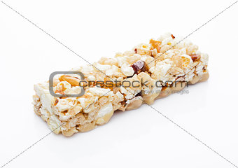 Popcorn protein cereal energy bar with nuts