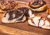 Round buns with poppy seeds and cinnamon 