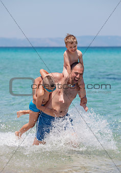 Father Family Fun Seashore