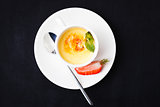 Creme brulee with strawberry