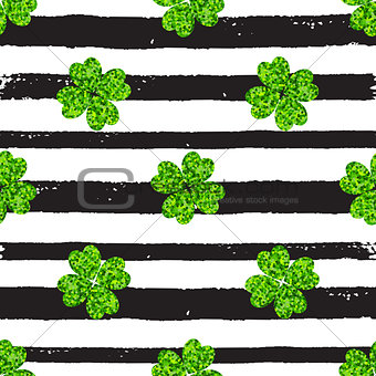 Pattern with black lines and green clover