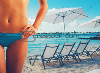 Girl ready to summer with sunglasses in bikini