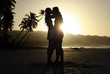 silhouette kissing Couple