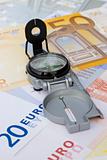 Compass on euro banknotes