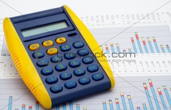 Calculator on earnings chart