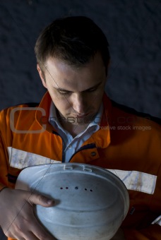 worker preparing himself