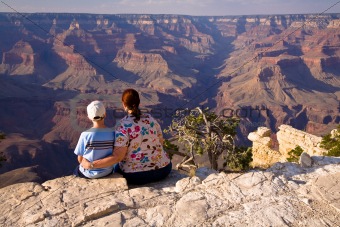 Mother and son enjoy a Grand Canyon view 