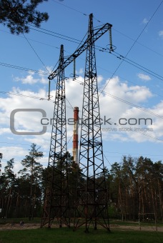 High-voltage line and metallic  funnel