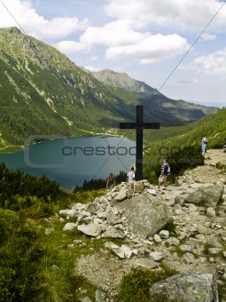 Cross on the lake