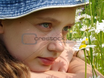 girl with daisies 2